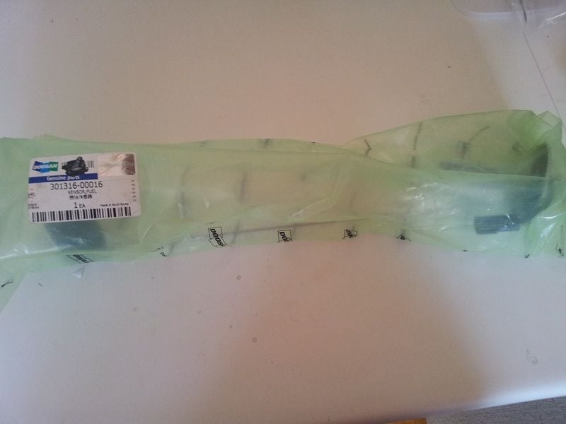 Doosan DX480LC Parts - Fuel Sensor Doosan DX480LC Parts - Fuel Sensor